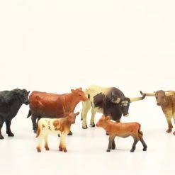 Guadalajara Western Wear Bigtime Barnyard 6pc Cow Play Set