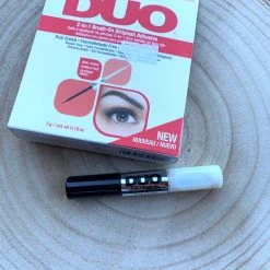 Guadalajara Western Wear DUO Lash Glue Women