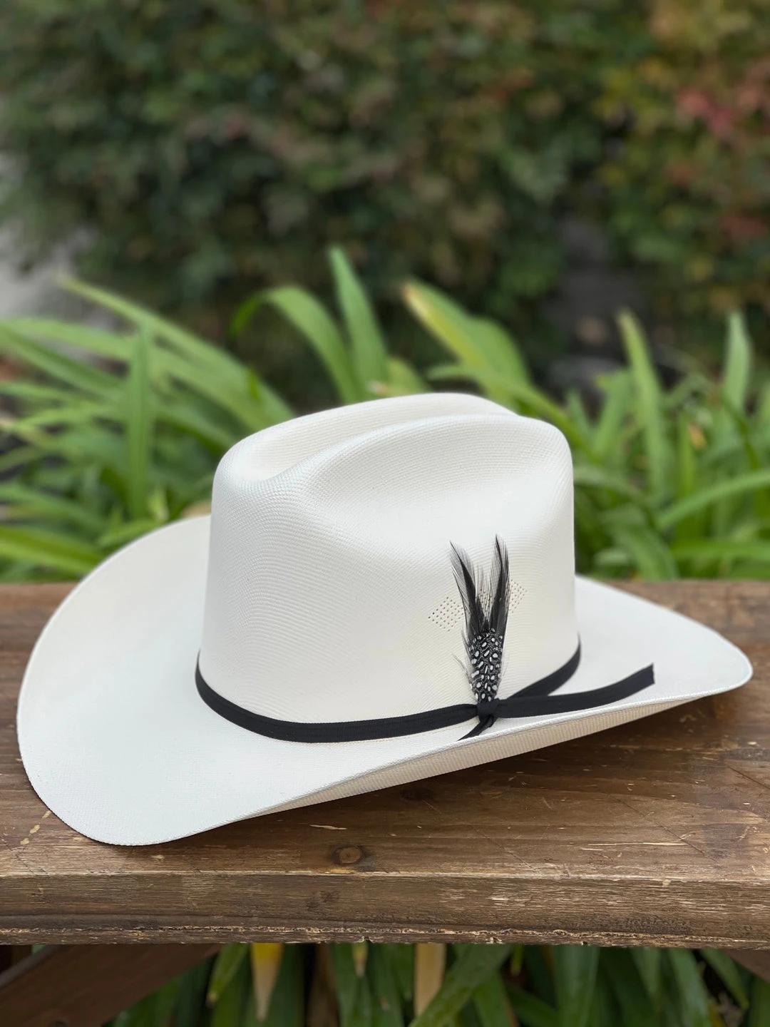 Guadalajara Western Wear Tombstone 1000x Diamante Negro (Copa Alta) 3 Guadalajara Western Wear Tombstone 1000x Diamante Negro (Copa Alta)