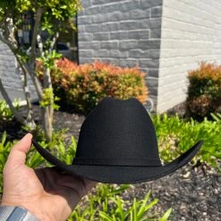 Guadalajara Western Wear Men Cuernos Chuecos 6x Chaparral (Copa Chica Falda 3.5)