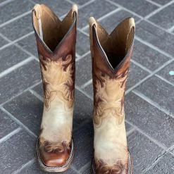 Guadalajara Western Wear Circle G By Corral Women's Honey Chocolate Embroidery Square Toe Boot