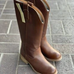 Guadalajara Western Wear Dingo Brown Homestead Fashion Women Round Toe Boot