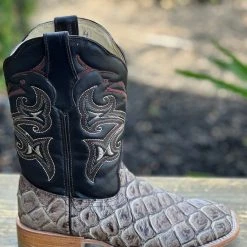 Guadalajara Western Wear Pirarrucu Print Desert Off White Wide Square Toe Cowboy Boots 7 Guadalajara Western Wear Pirarrucu Print Desert Off White Wide Square Toe Cowboy Boots