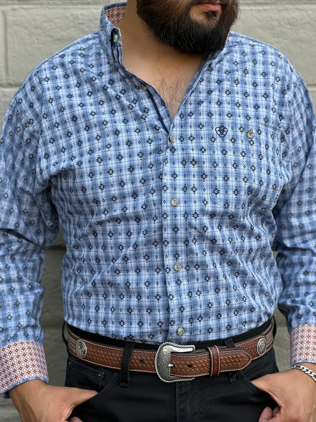 Guadalajara Western Wear Men Ariat Bakelite Blue Classic Long Shirt 3 Guadalajara Western Wear Men Ariat Bakelite Blue Classic Long Shirt