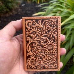 Guadalajara Western Wear Accessories Ariat Mens Honey Flower Bi-Fold Wallet