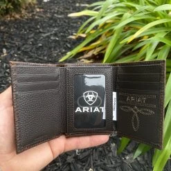 Guadalajara Western Wear Accessories Ariat Mens Mexico Logo Tri-Fold Wallet