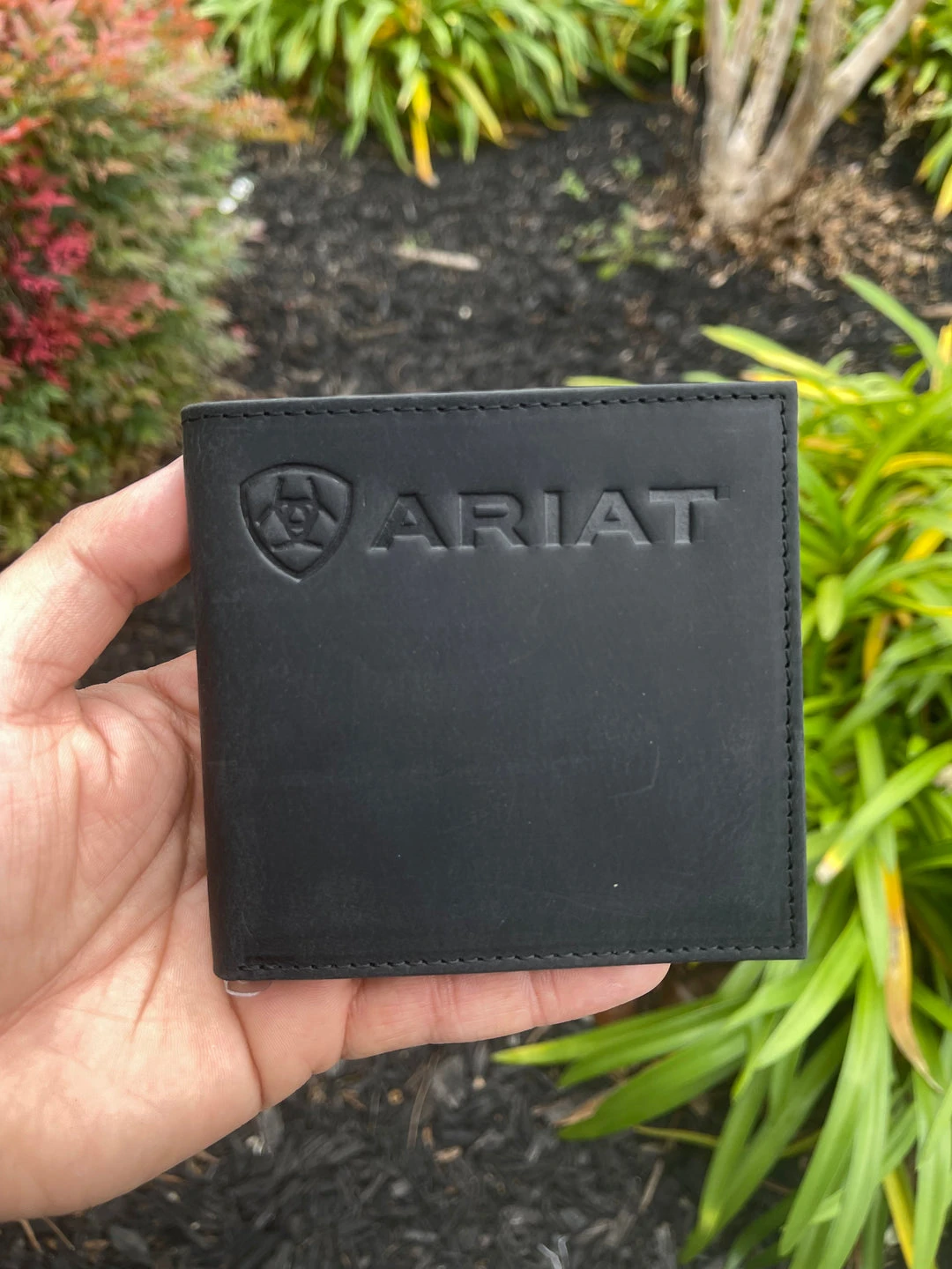 Guadalajara Western Wear Ariat Mens Black Suede Bi-Fold Wallet Accessories 3 Guadalajara Western Wear Ariat Mens Black Suede Bi-Fold Wallet Accessories