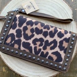 Guadalajara Western Wear Ariat Vintage Cheetah Wallet
