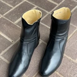 Guadalajara Western Wear Men El Besserro Side Zipper Black Round Toe Ankle Boot