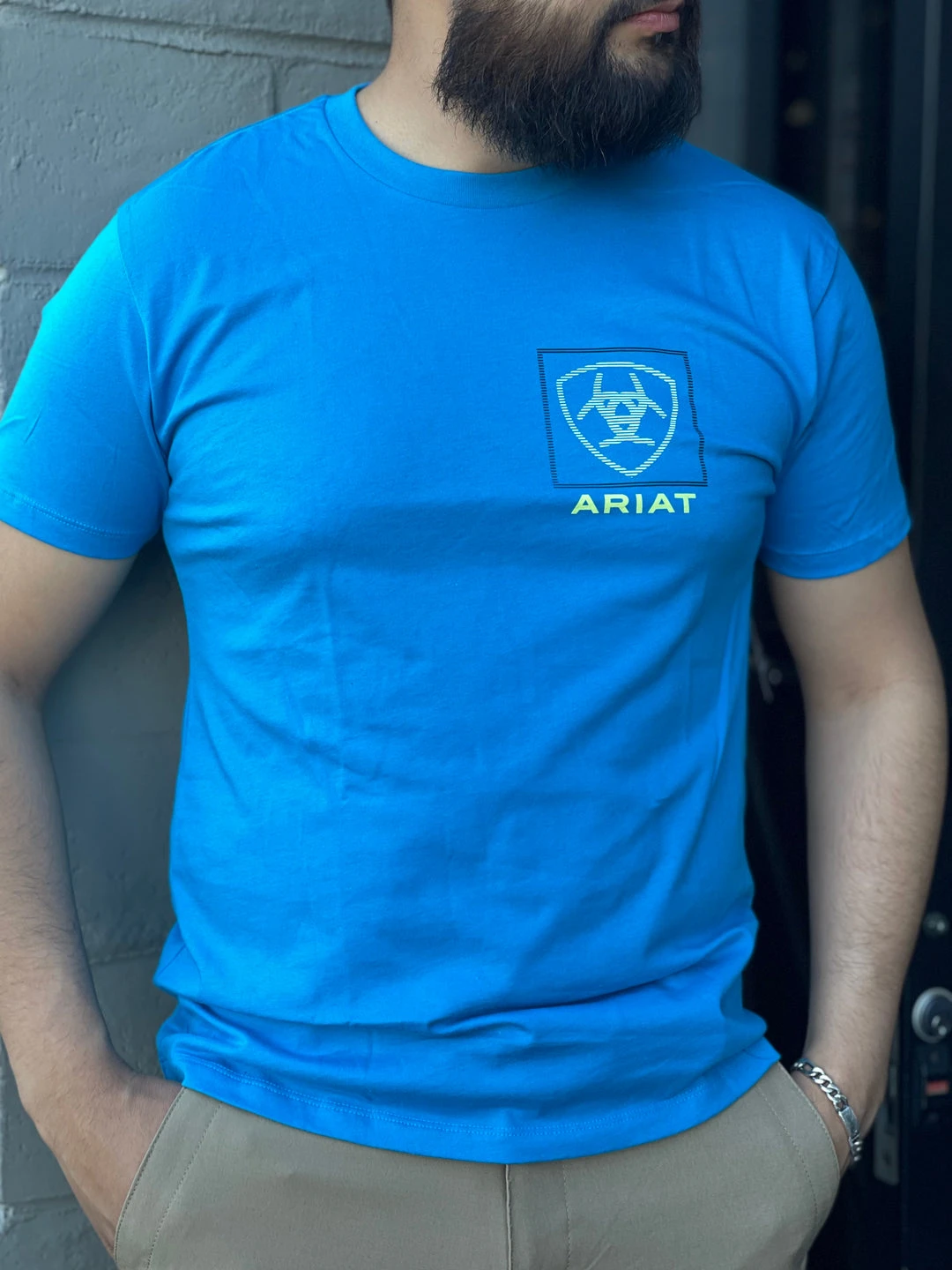 Guadalajara Western Wear Ariat Linear T-Shirt 4 Guadalajara Western Wear Ariat Linear T-Shirt