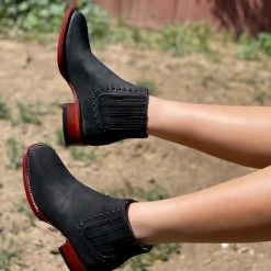 Guadalajara Western Wear Los Altos Women Wide Square Square Toe Black Suede Ankle Boot