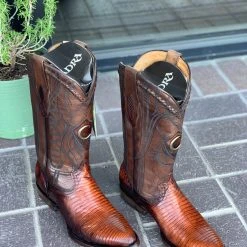 Guadalajara Western Wear Men Cuadra Antique Honey Lizard Semi Oval Toe Cowboy Boots