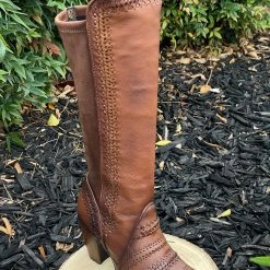 Cuadra Satro Arena Tall Boot