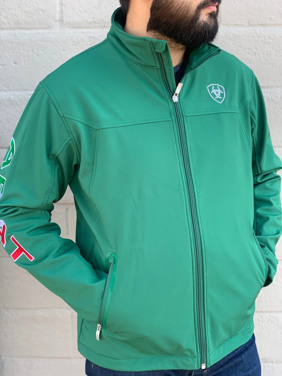 Guadalajara Western Wear Ariat New Team Soft-Shell Mexico Green/Verde Jacket 4 Guadalajara Western Wear Ariat New Team Soft-Shell Mexico Green/Verde Jacket