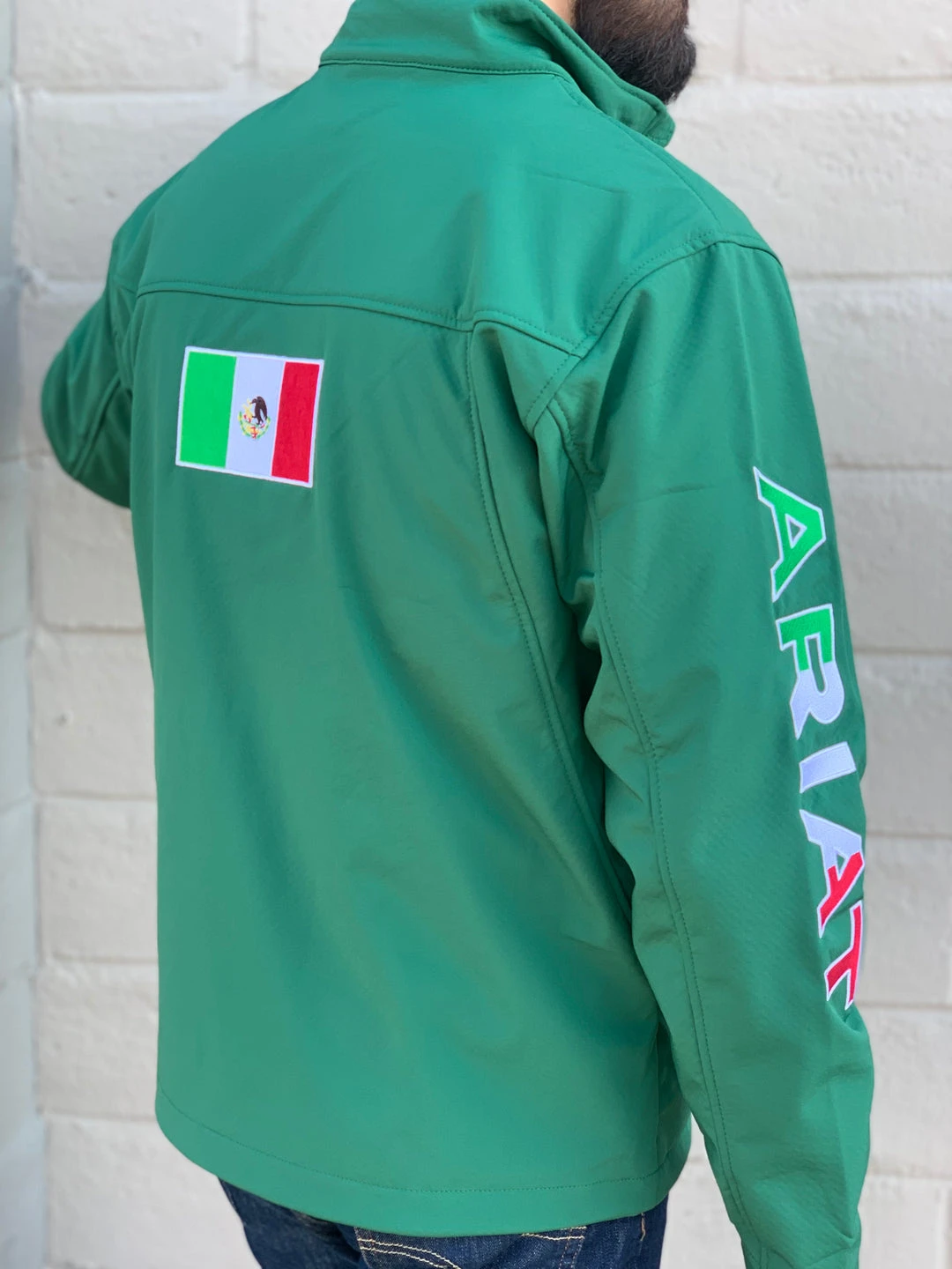 Guadalajara Western Wear Ariat New Team Soft-Shell Mexico Green/Verde Jacket 5 Guadalajara Western Wear Ariat New Team Soft-Shell Mexico Green/Verde Jacket