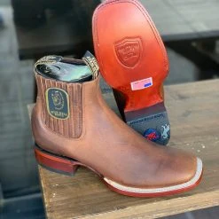 Guadalajara Western Wear Wild West Walnut Rage Wide Square Toe Botin Charro